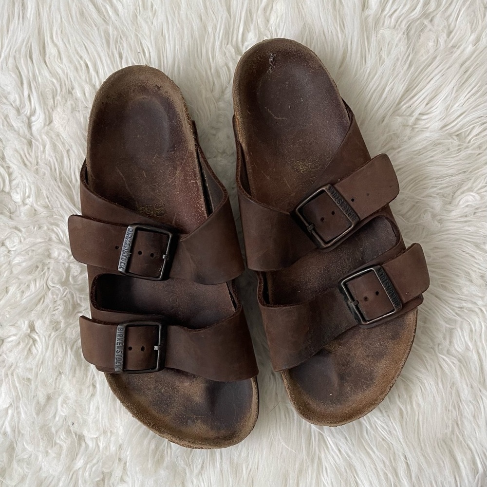 SOLD Birkenstocks Arizona sandals
